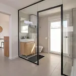 Rhea, * Marčana