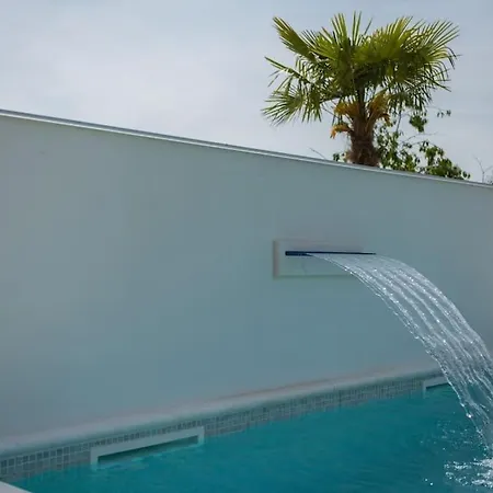 Rhea, Villa Marčana